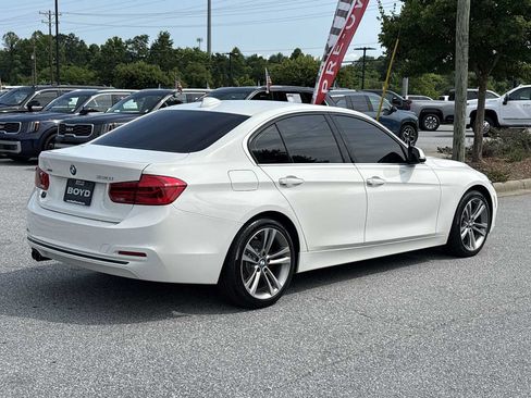 Used 2018 BMW 330i xDrive Sedan w/ Convenience Package AWD/4WD image 6