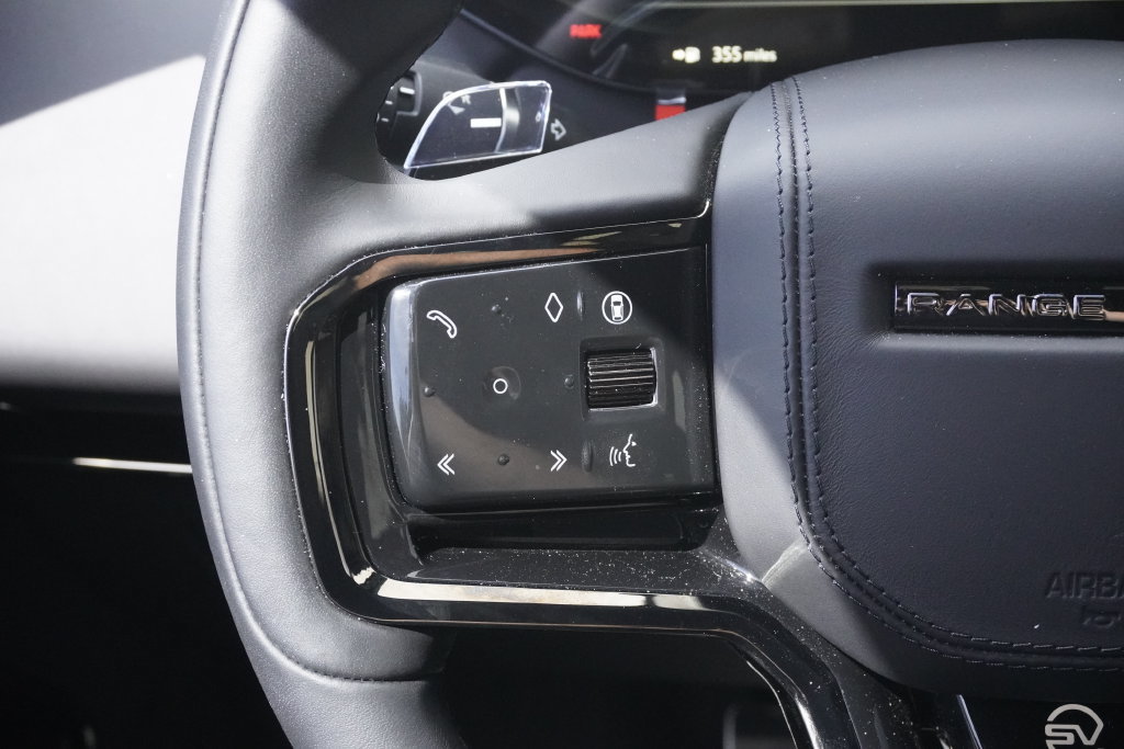New 2026 Land Rover Range Rover Sport SV AWD/4WD image 12