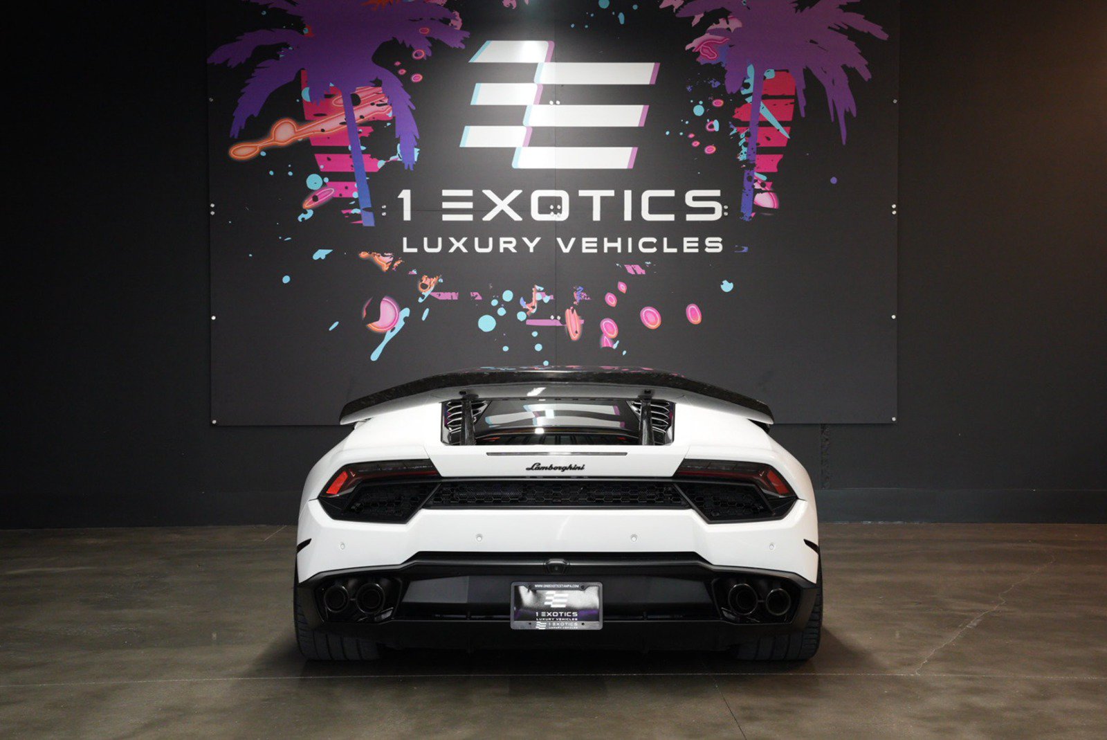 Used 2017 Lamborghini Huracan LP 580-2 RWD image 5
