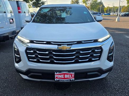 New 2026 Chevrolet Equinox LT w/ Convenience Package II image 7