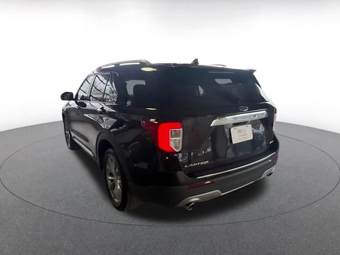 Used 2023 Ford Explorer Limited image 16