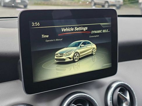 Used 2018 Mercedes-Benz CLA 250 4MATIC image 26