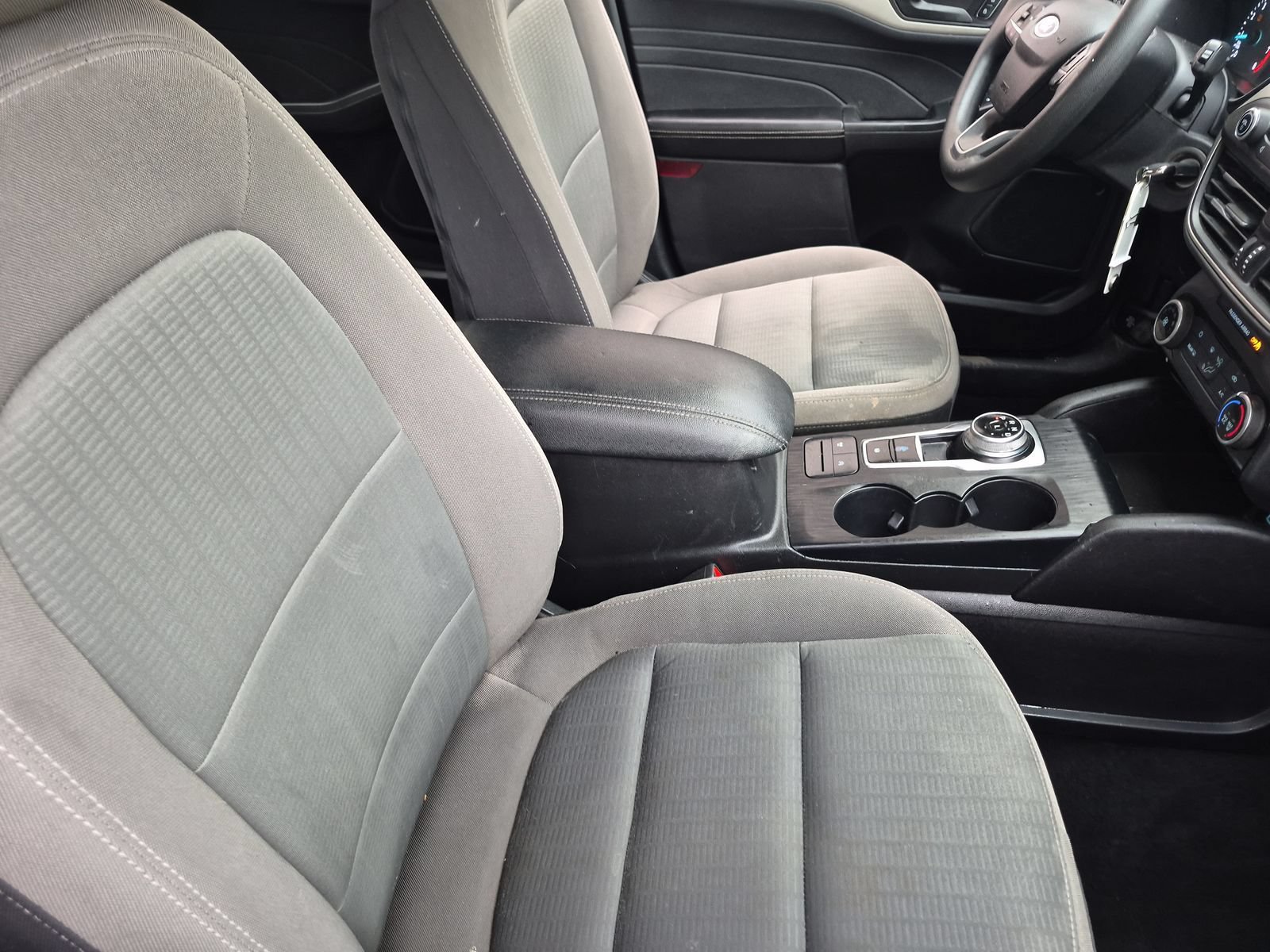 Used 2022 Ford Escape S FWD image 18