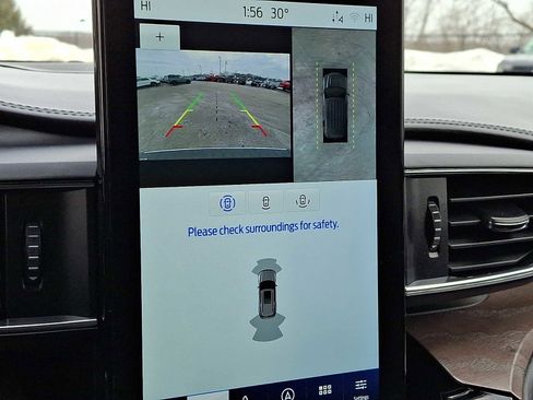 Certified 2023 Ford Explorer Platinum w/ Technology Package image 21