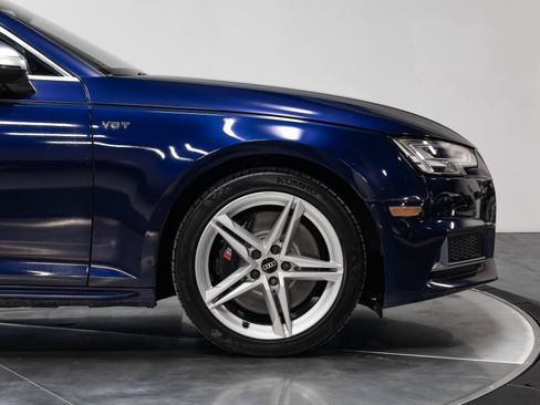 Used 2018 Audi S4 Premium Plus w/ Navigation Package image 21