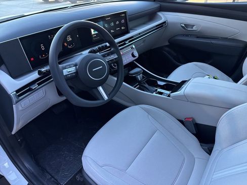 New 2026 Hyundai Tucson SEL image 13