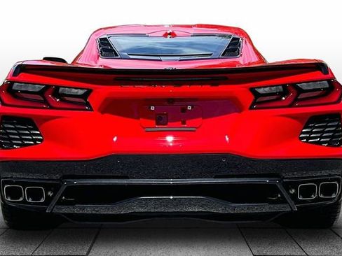 Used 2025 Chevrolet Corvette Stingray Coupe w/ Battery Protection Package RWD image 8