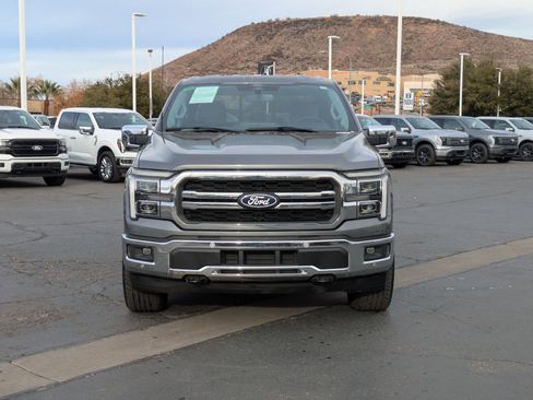 Used 2025 Ford F150 Lariat w/ Equipment Group 501A Mid image 9