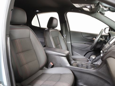 Used 2022 Chevrolet Equinox RS image 7