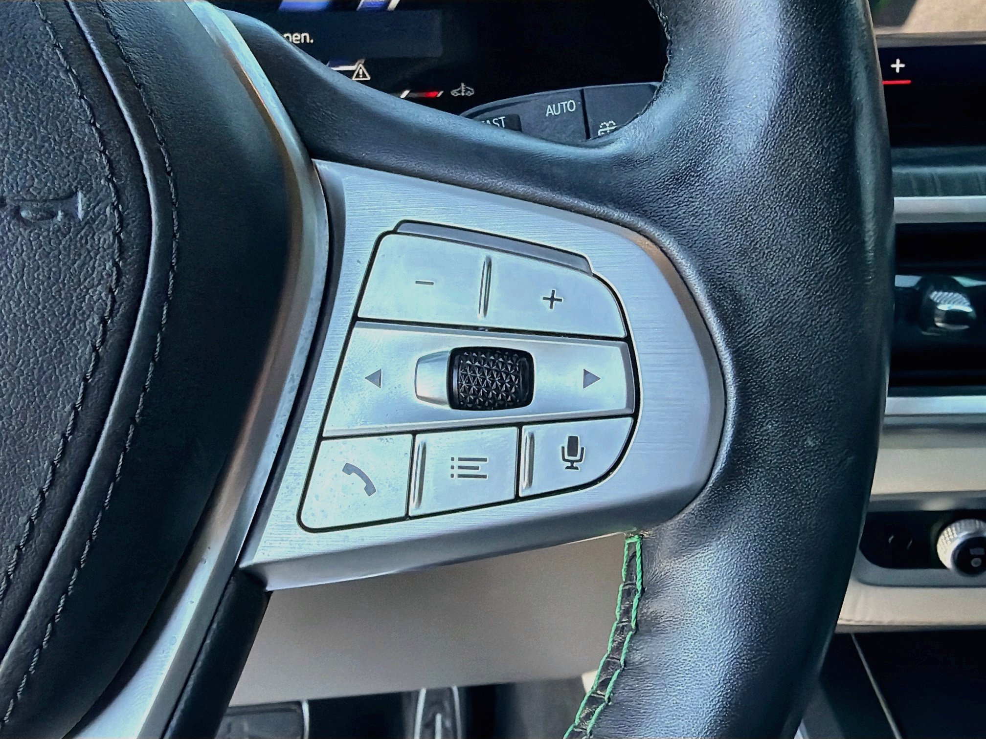 Used 2024 BMW ALPINA XB7 AWD/4WD image 41