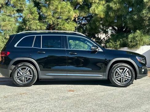 Certified 2026 Mercedes-Benz GLB 250 GLB 250 image 3