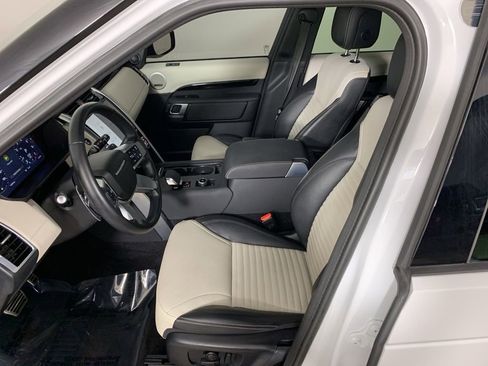 Used 2023 Land Rover Discovery S R-Dynamic AWD/4WD image 29
