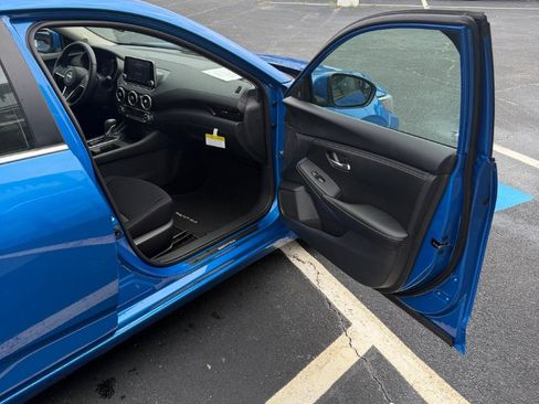 Used 2025 Nissan Sentra SV w/ All-Weather Package FWD image 25