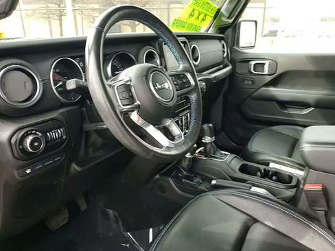 Used 2021 Jeep Wrangler Unlimited Rubicon 4xe w/ Cold Weather Group image 9