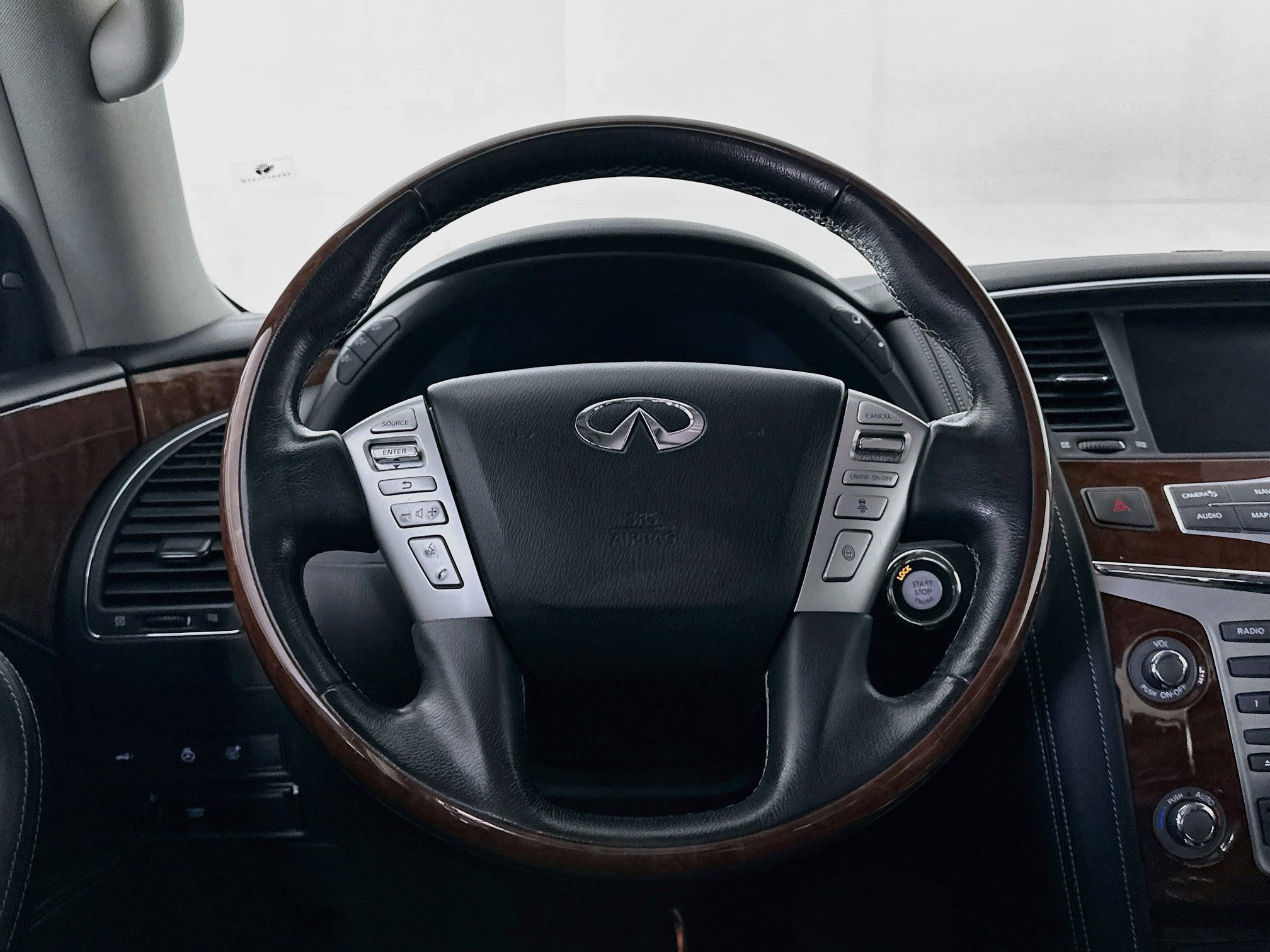 Used 2019 INFINITI QX80 Luxe w/ Proassist Package RWD image 18