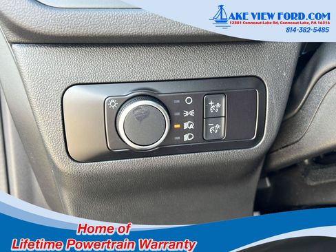 Used 2022 Ford Escape SE w/ Cold Weather Package AWD/4WD image 24