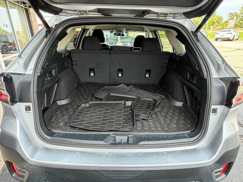 Used 2022 Subaru Outback Premium AWD/4WD image 19