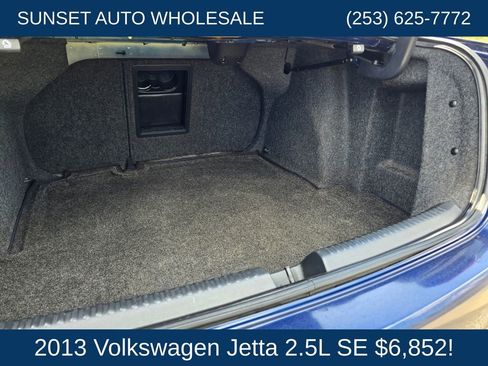Used 2013 Volkswagen Jetta SE FWD image 23