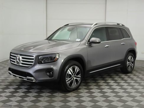 New 2026 Mercedes-Benz GLB 250 image 1