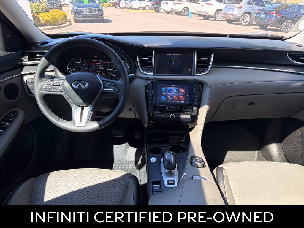 Certified 2024 INFINITI QX50 Luxe FWD image 2