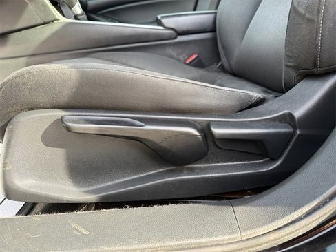 Used 2018 Honda Accord LX image 13