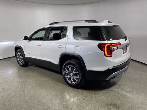 Used 2023 GMC Acadia SLT FWD image 5