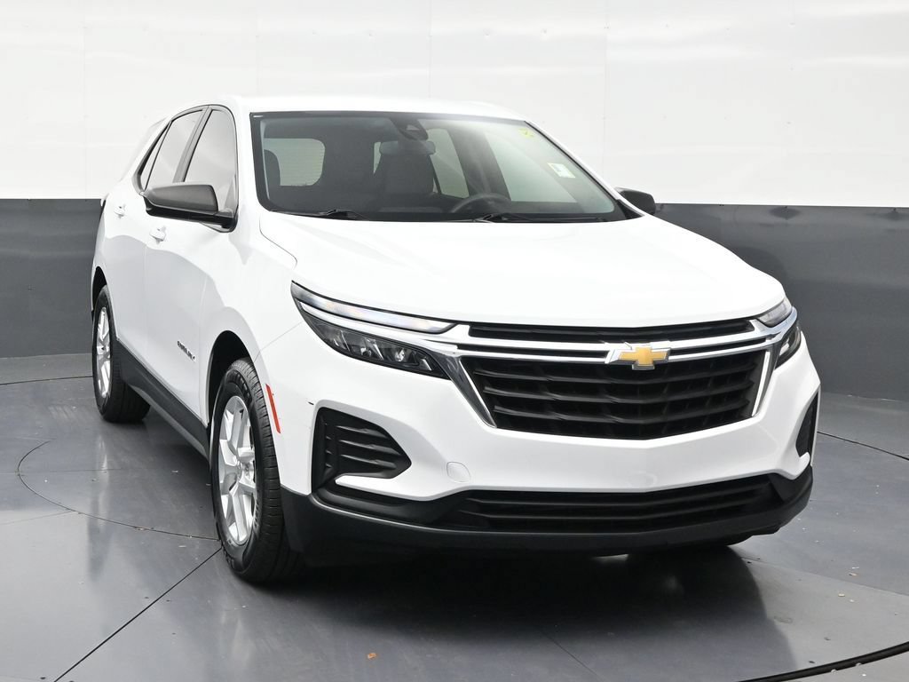 Used 2022 Chevrolet Equinox LS FWD image 7