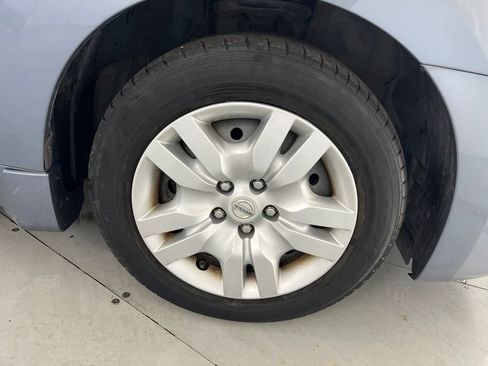 Used 2010 Nissan Altima 2.5 S FWD image 17
