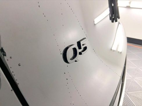 New 2025 Audi Q5 2.0T Premium Plus image 13