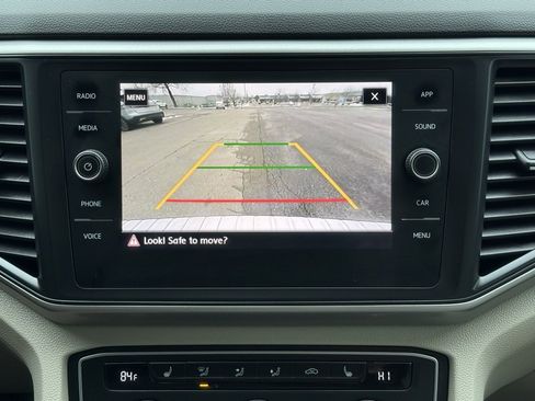 Used 2020 Volkswagen Atlas SE w/ Towing Package image 35