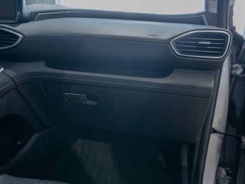 Used 2022 Hyundai Santa Fe SEL w/ Convenience + Premium Package image 14