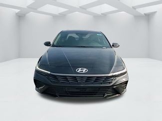 New 2025 Hyundai Elantra SEL video 2