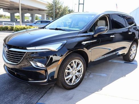 Certified 2023 Buick Enclave Essence w/ Experience Buick Package image 3