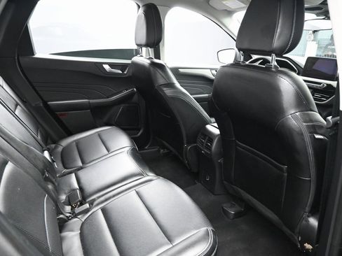 Used 2022 Ford Escape SEL w/ Technology Package image 34