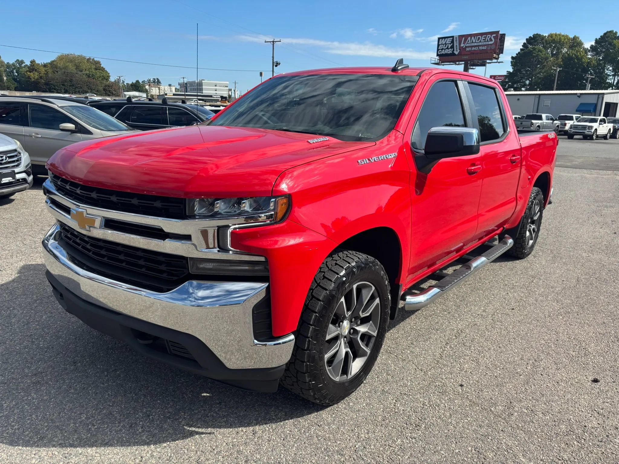 Used 2021 Chevrolet Silverado 1500 LT w/ Bed Protection Package AWD/4WD image 9