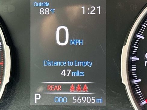 Used 2020 Toyota RAV4 XLE Premium FWD image 36