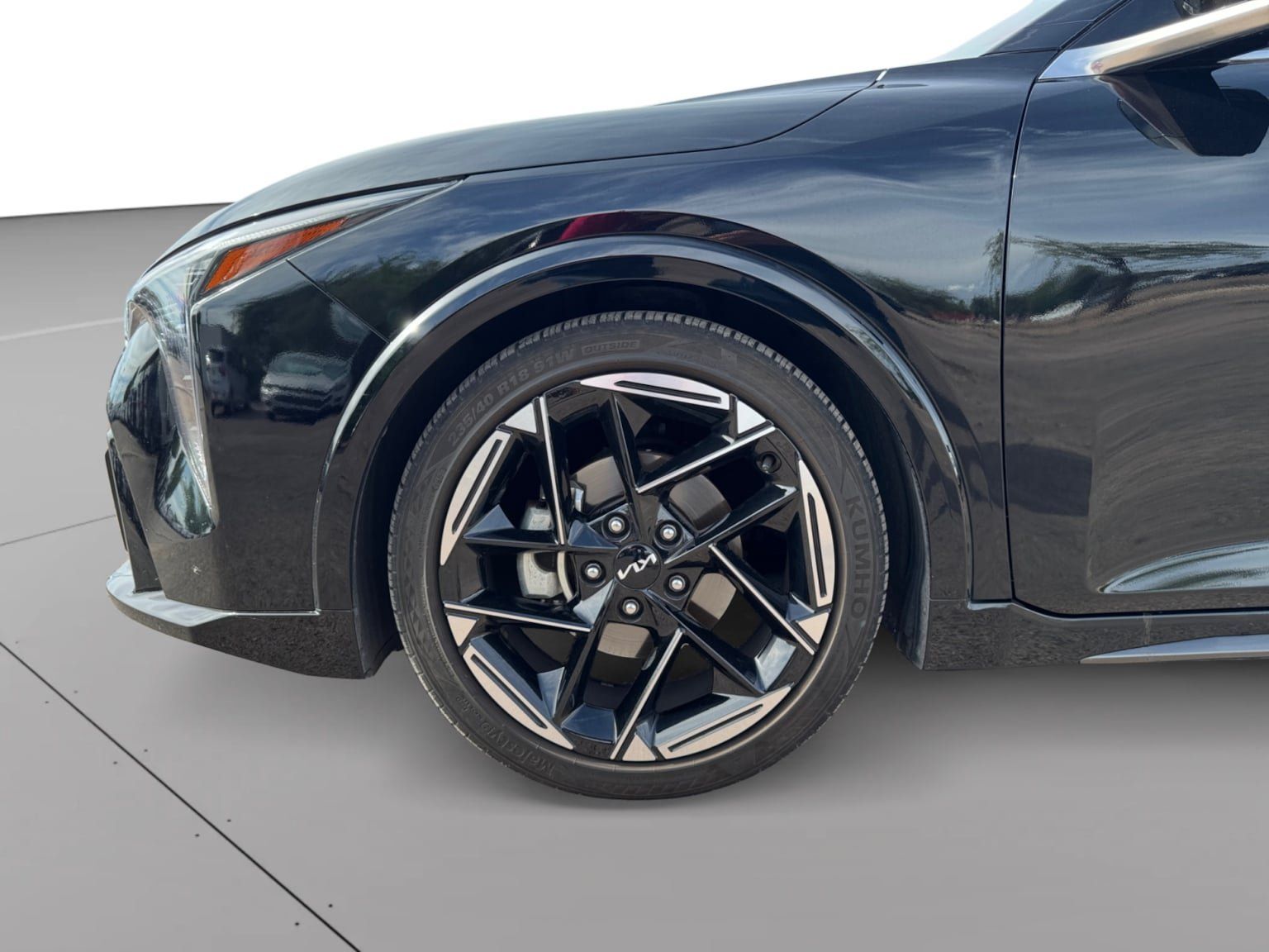 Used 2025 Kia K4 GT-Line w/ GT-Line Premium Package FWD image 9