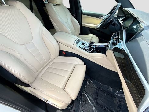 Used 2021 BMW X6 sDrive40i w/ Premium Package RWD image 15