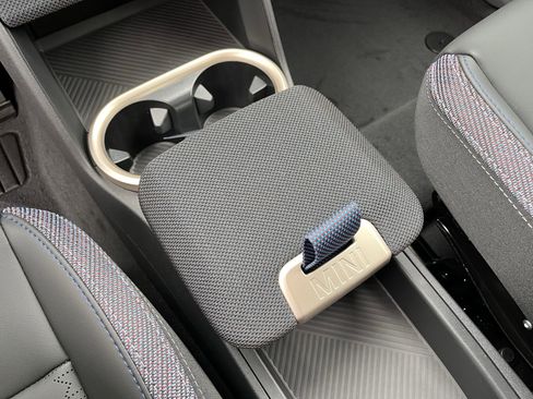 Used 2025 MINI Cooper Countryman S image 16