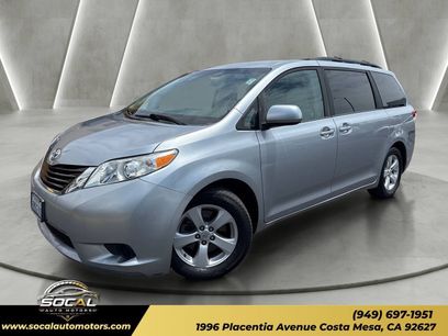 Used 2011 Toyota Sienna LE w/ Towing Pkg