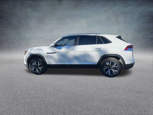 New 2026 Volkswagen Atlas Cross Sport SE image 13