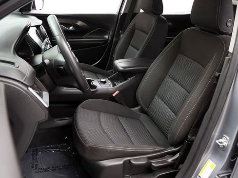 Certified 2024 GMC Terrain SLE image 9