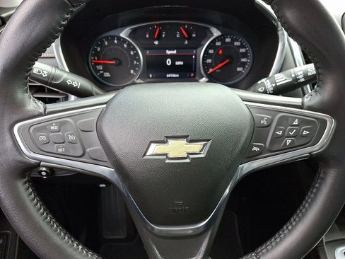 Used 2019 Chevrolet Equinox Premier image 18