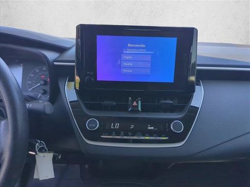 Used 2025 Toyota Corolla LE FWD image 18