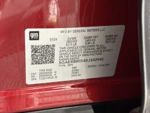 Used 2025 Buick Enclave Sport Touring w/ Power Package FWD image 36