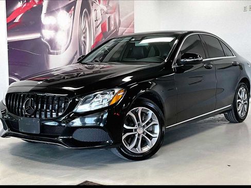 Used 2016 Mercedes-Benz C 300 4MATIC Sedan image 1