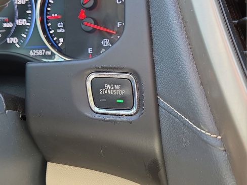 Used 2020 GMC Acadia Denali image 30