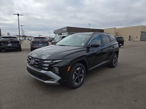 New 2026 Hyundai Tucson SEL AWD/4WD image 2