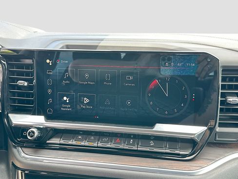 Used 2024 GMC Sierra 1500 SLT w/ X31 Off-Road Package image 15