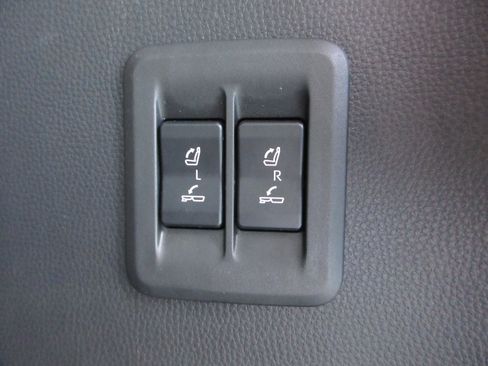 Used 2024 Lexus GX 550 w/ Accessory Package (2T) AWD/4WD image 59
